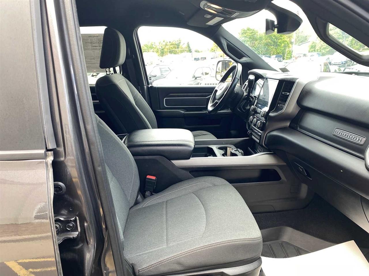 RAM 2500 Big Horn Crew Cab 4WD 2022