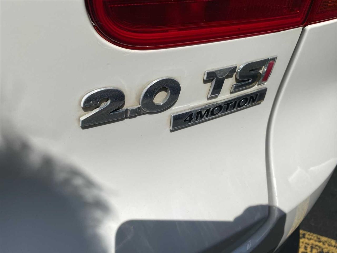 Volkswagen Tiguan S 4Motion 2012