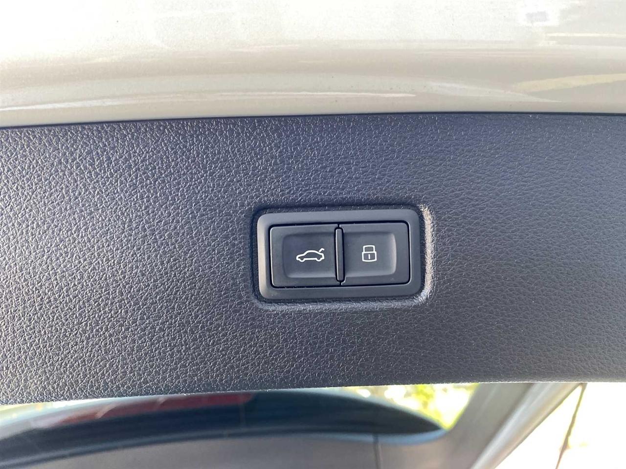 Audi Q7 Premium Plus 55 TFSI quattro 2020