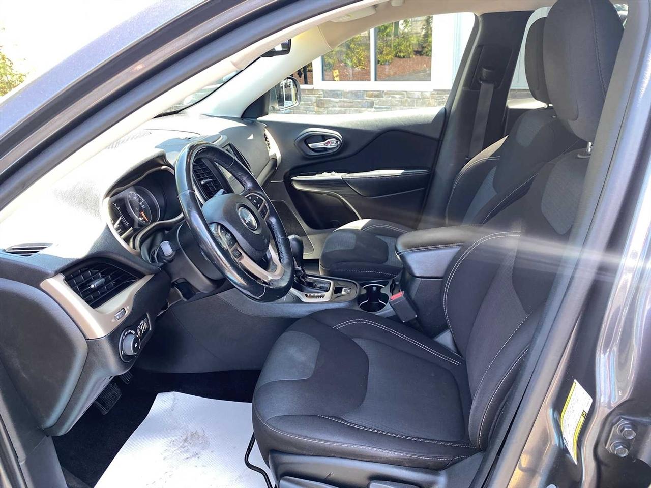 Jeep Cherokee Latitude 4WD 2017