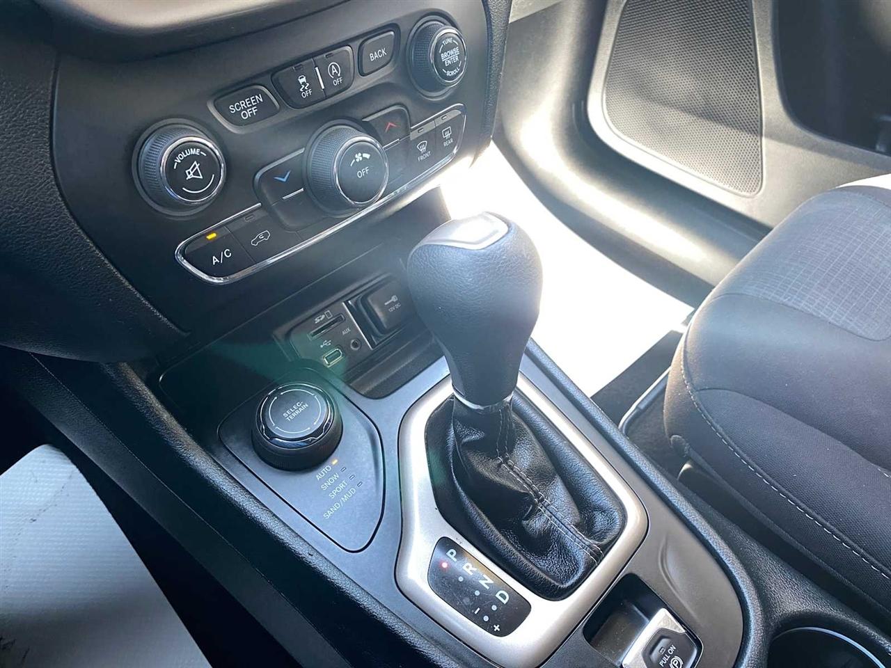 Jeep Cherokee Latitude 4WD 2017