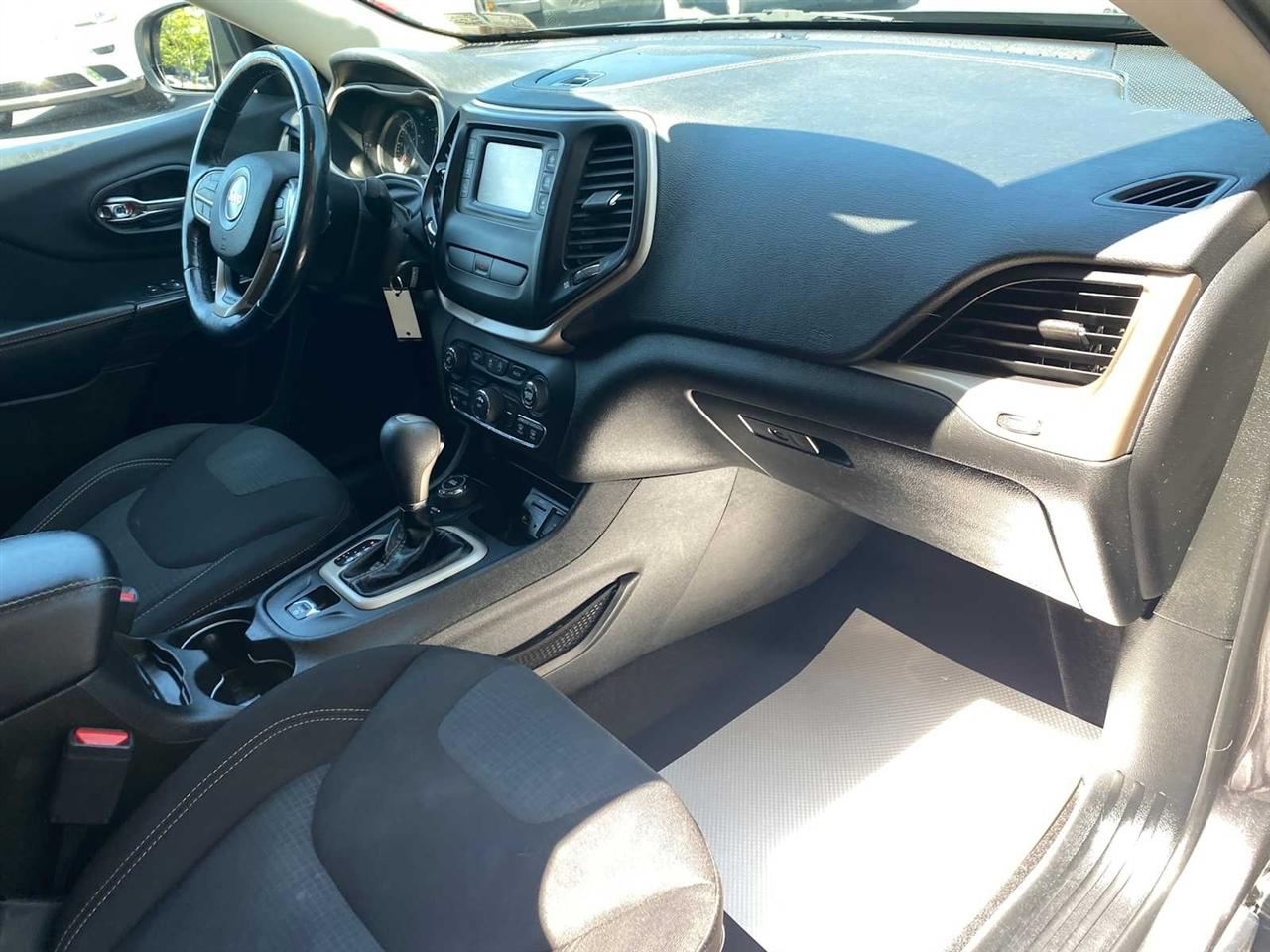 Jeep Cherokee Latitude 4WD 2017