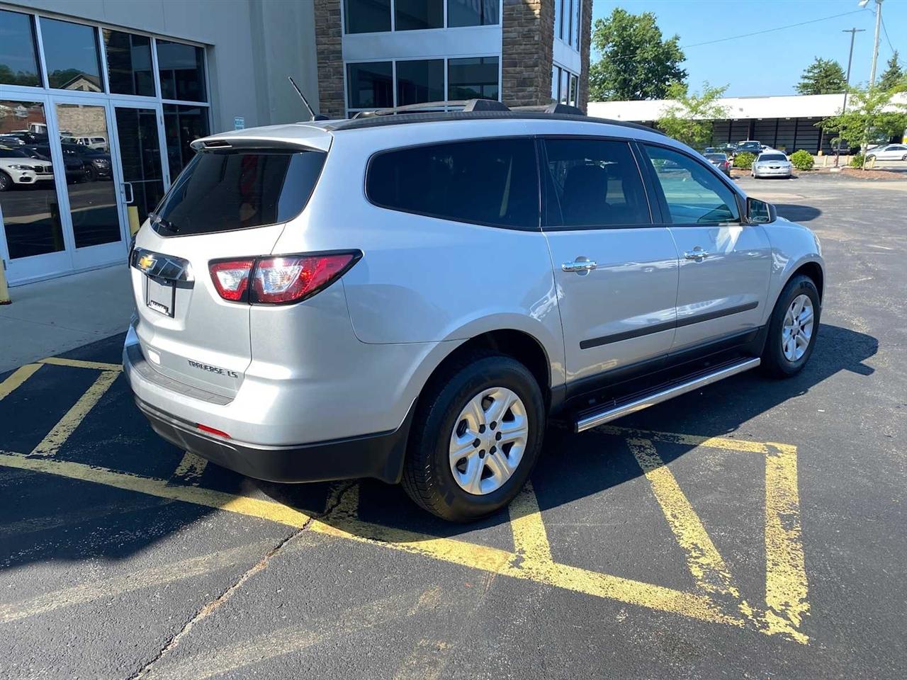 Chevrolet Traverse LS AWD 2015