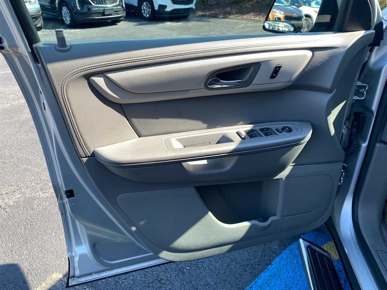 Chevrolet Traverse LS AWD 2015