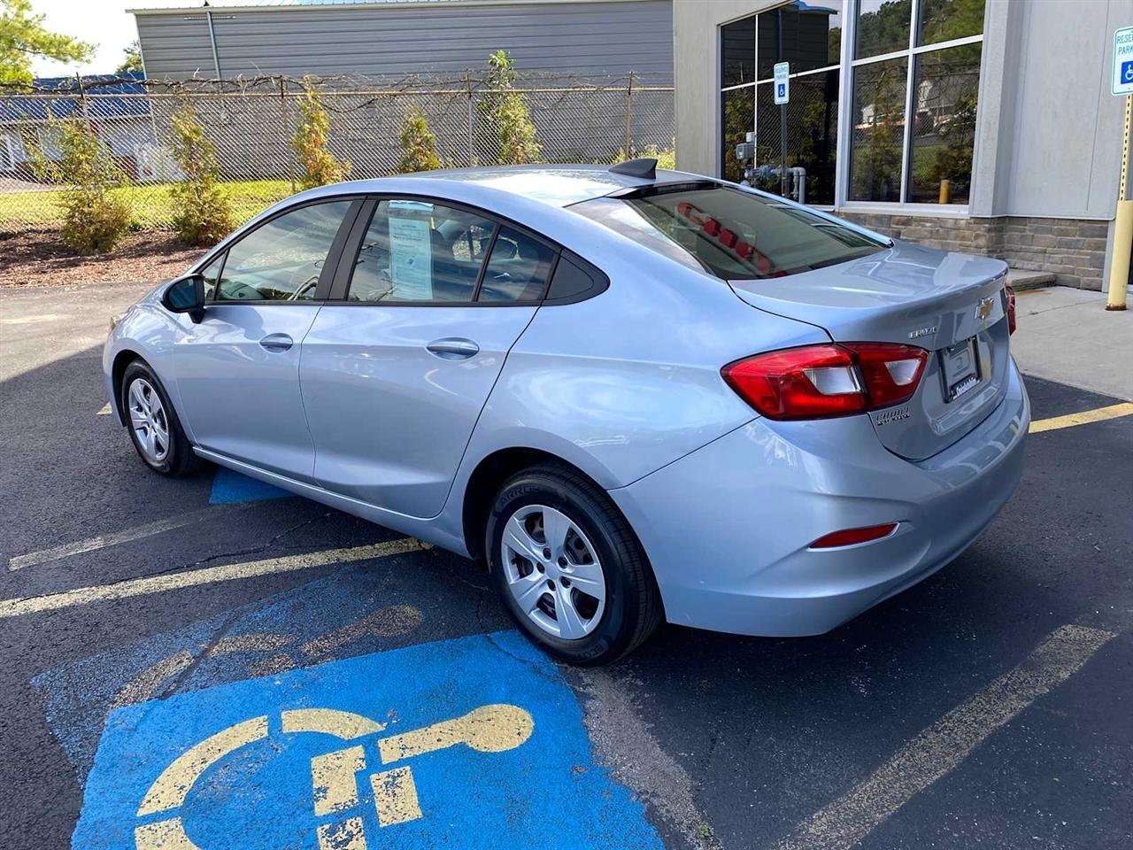 Chevrolet Cruze LS Auto 2018