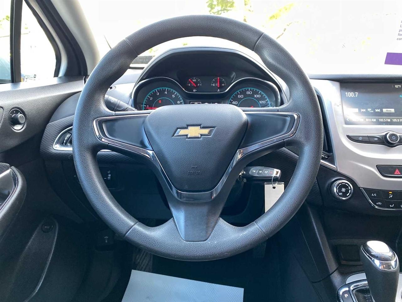 Chevrolet Cruze LS Auto 2018