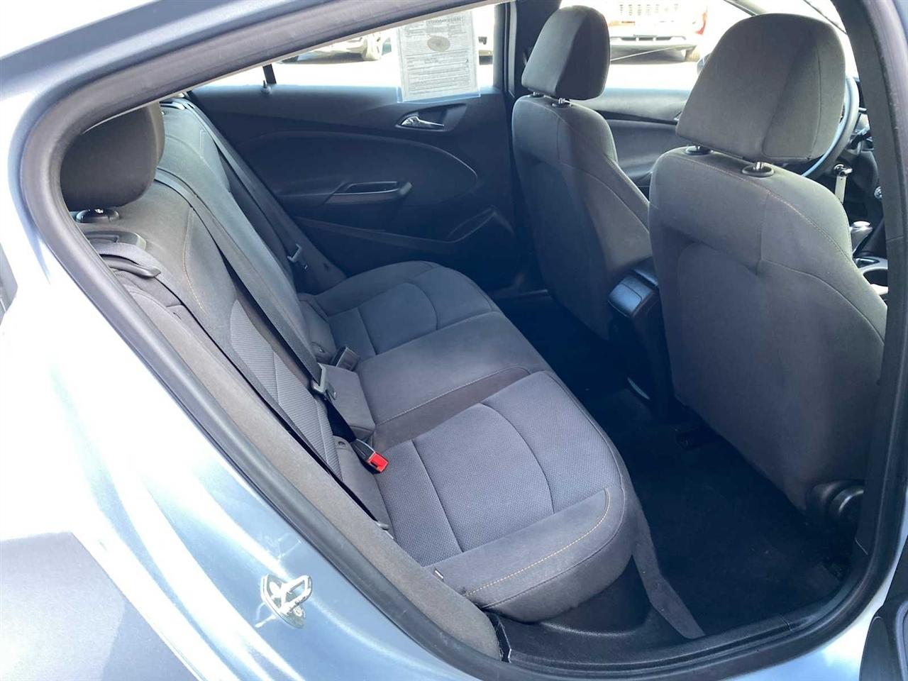 Chevrolet Cruze LS Auto 2018