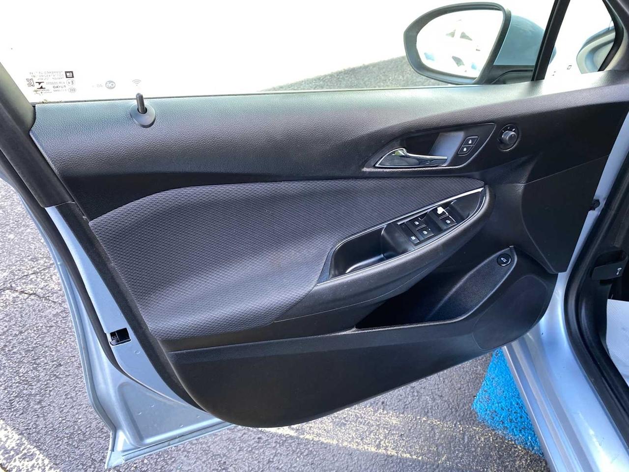 Chevrolet Cruze LS Auto 2018