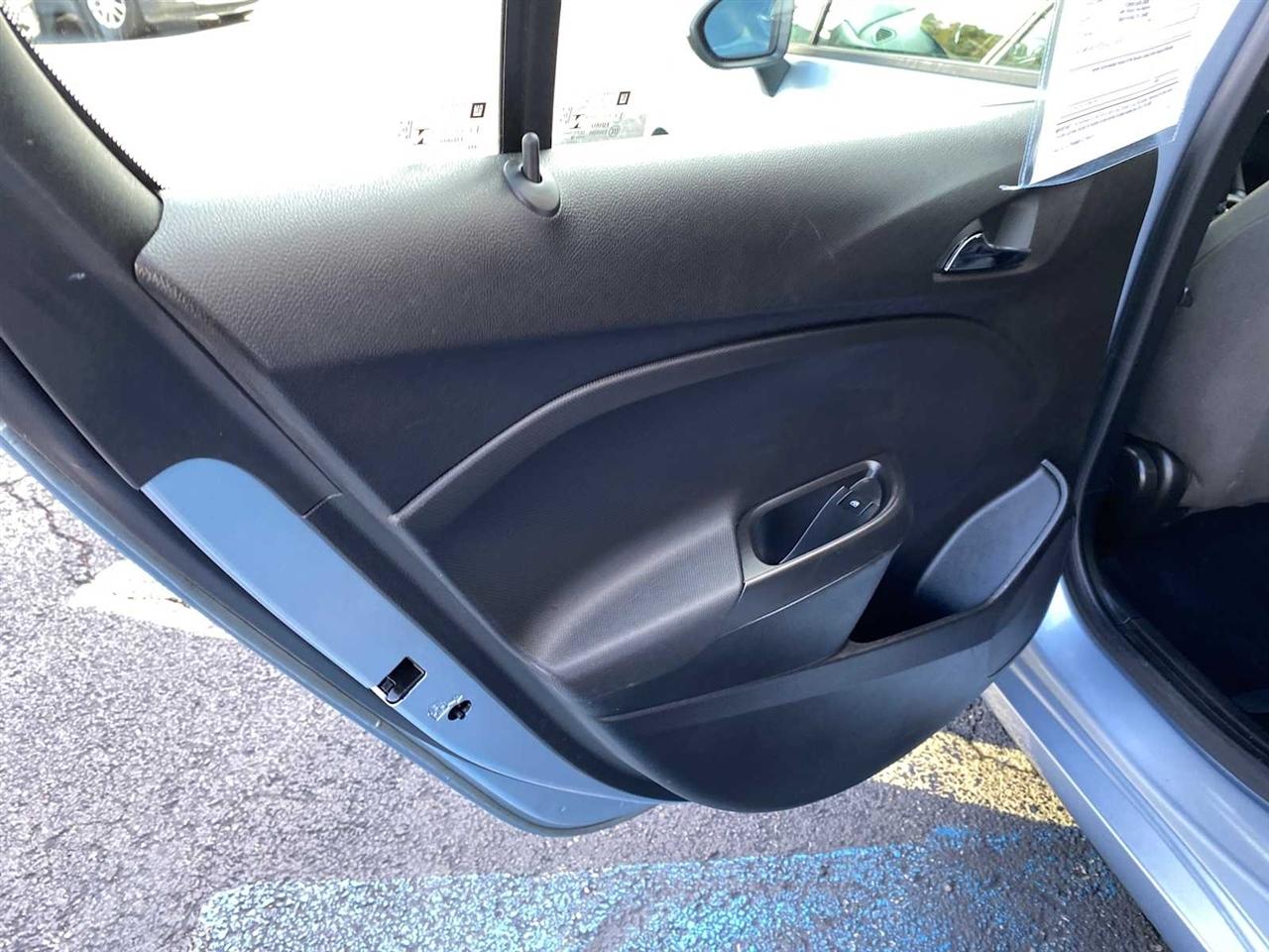 Chevrolet Cruze LS Auto 2018