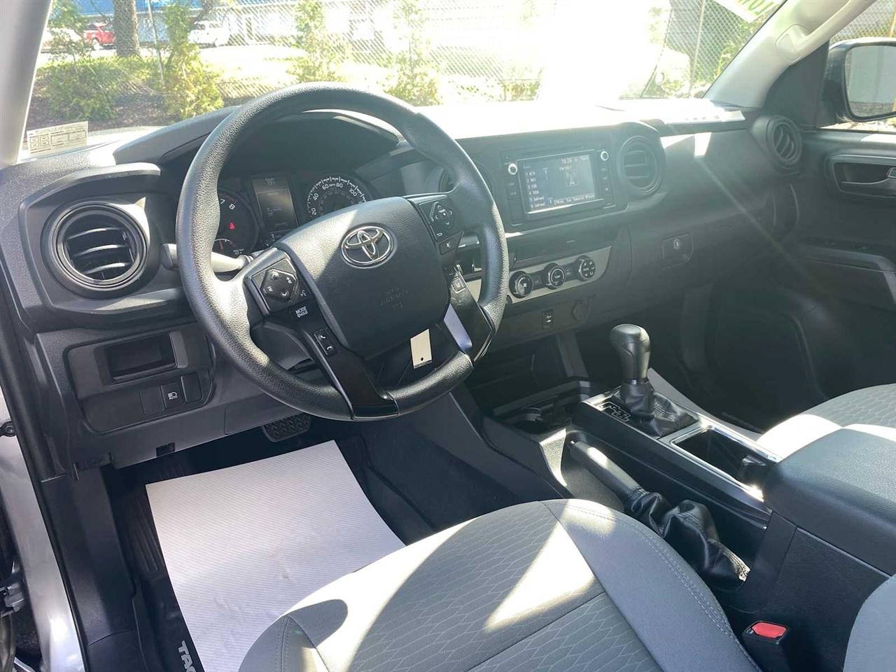 Toyota Tacoma SR5 Access Cab I4 6AT 2WD 2018