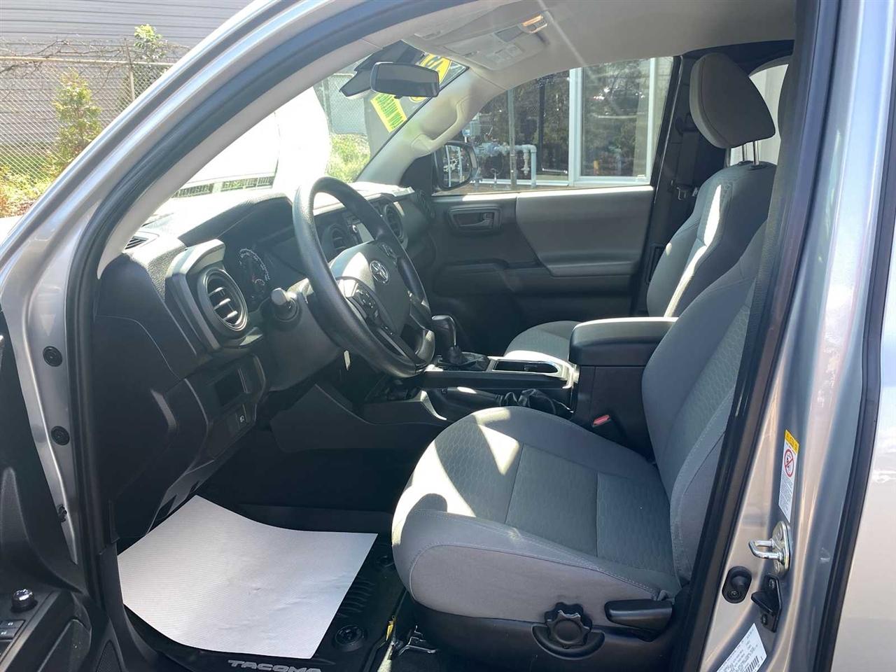 Toyota Tacoma SR5 Access Cab I4 6AT 2WD 2018