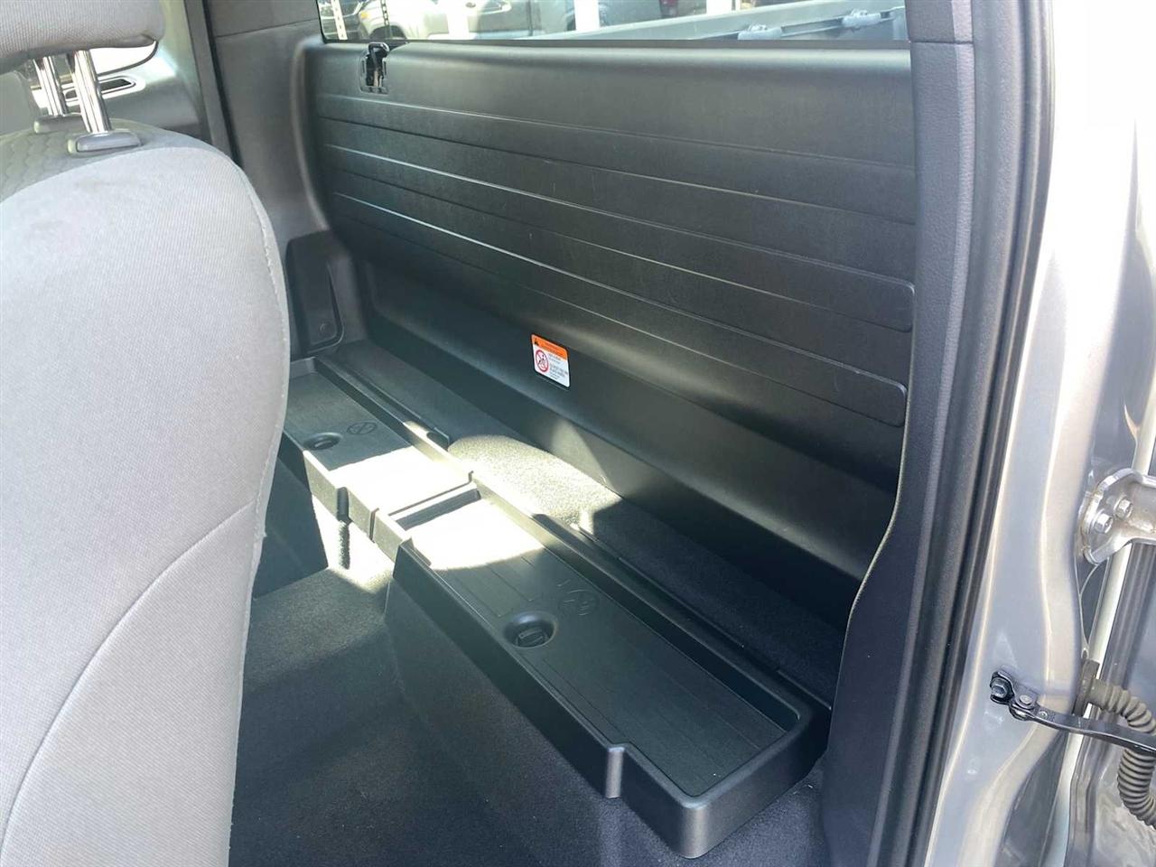 Toyota Tacoma SR5 Access Cab I4 6AT 2WD 2018