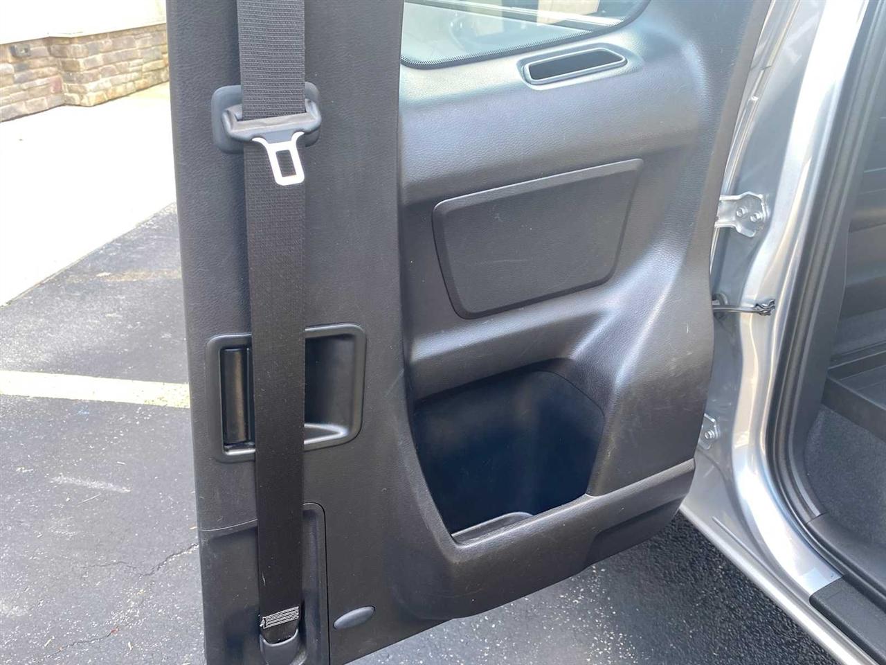 Toyota Tacoma SR5 Access Cab I4 6AT 2WD 2018