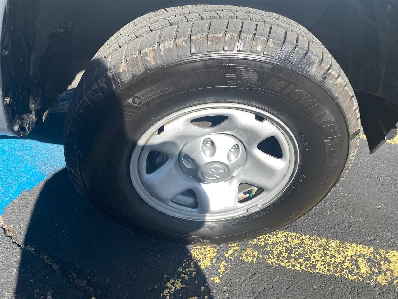 Toyota Tacoma SR5 Access Cab I4 6AT 2WD 2018
