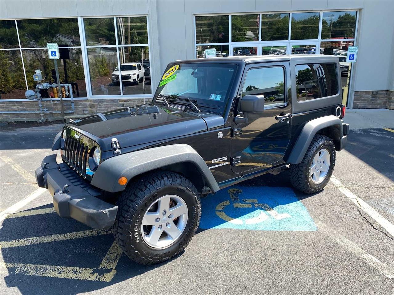 Jeep Wrangler Sport 4WD 2013