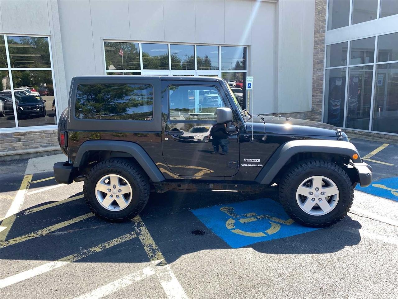 Jeep Wrangler Sport 4WD 2013