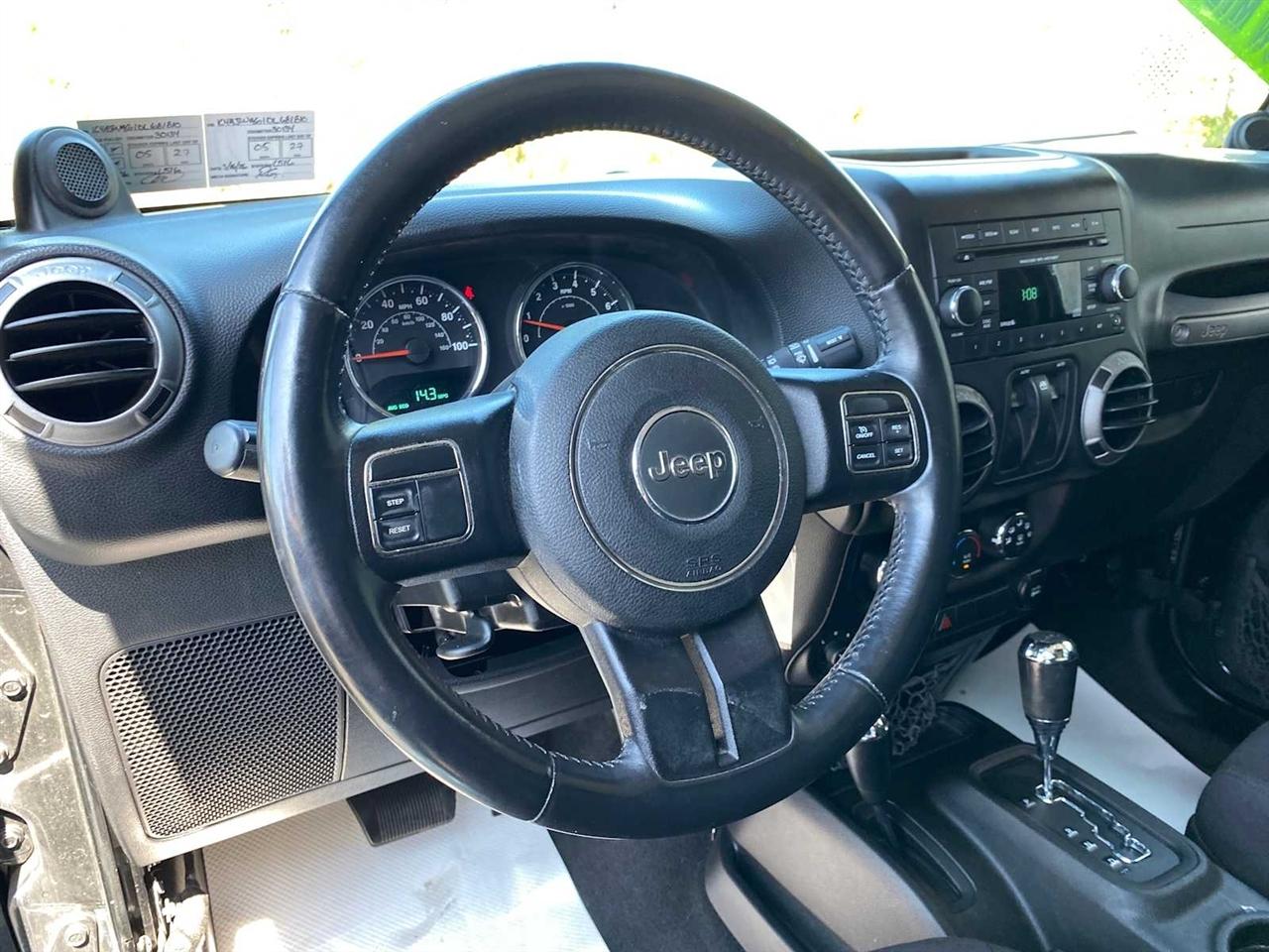 Jeep Wrangler Sport 4WD 2013