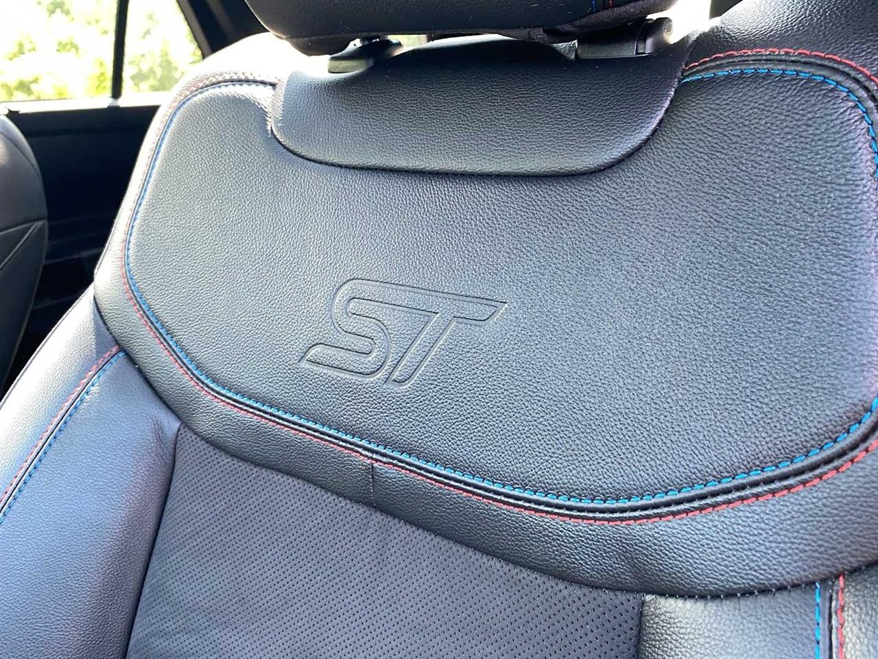 Ford Explorer ST AWD 2023