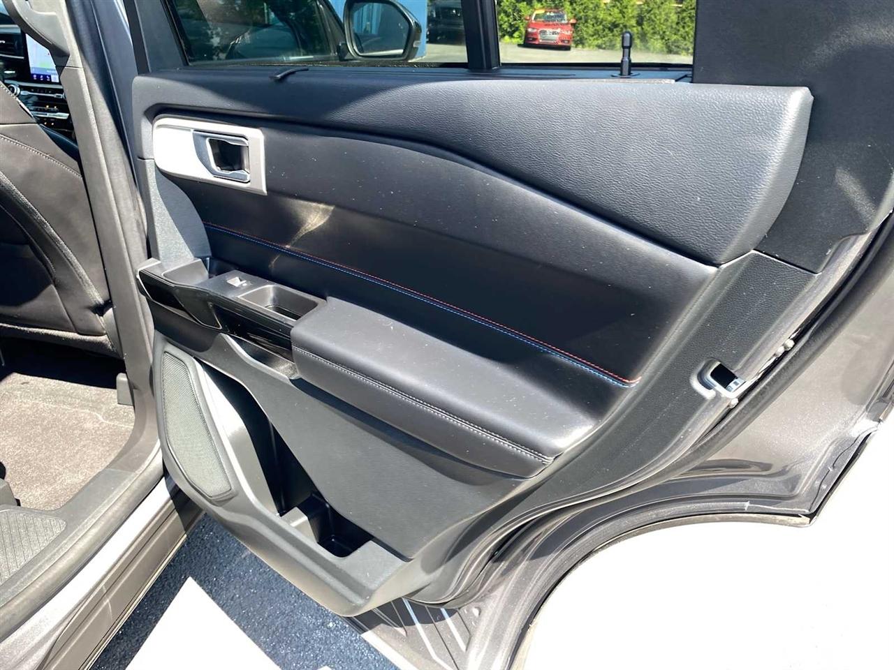Ford Explorer ST AWD 2023