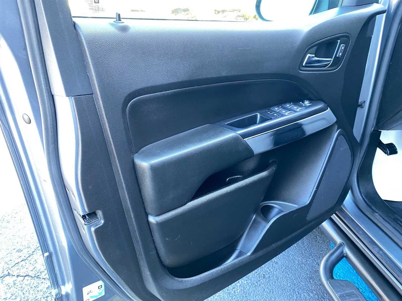 Chevrolet Colorado LT Crew Cab Long Box 4WD 2021