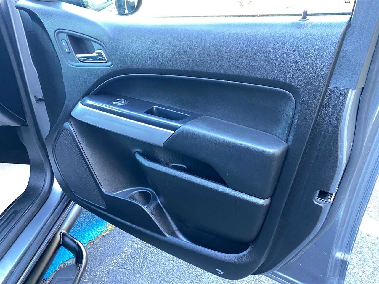 Chevrolet Colorado LT Crew Cab Long Box 4WD 2021