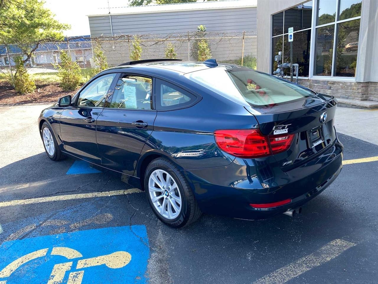 BMW 3-Series Gran Turismo 328i xDrive 2014