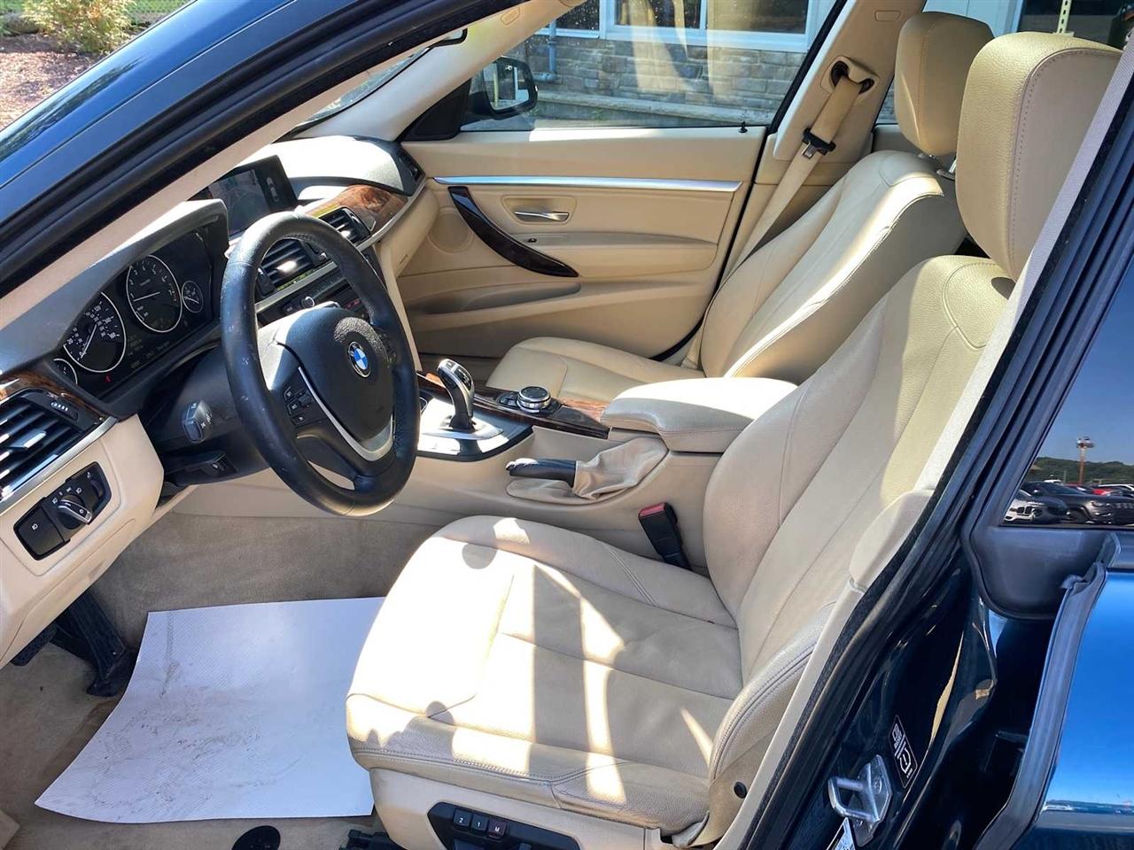 BMW 3-Series Gran Turismo 328i xDrive 2014