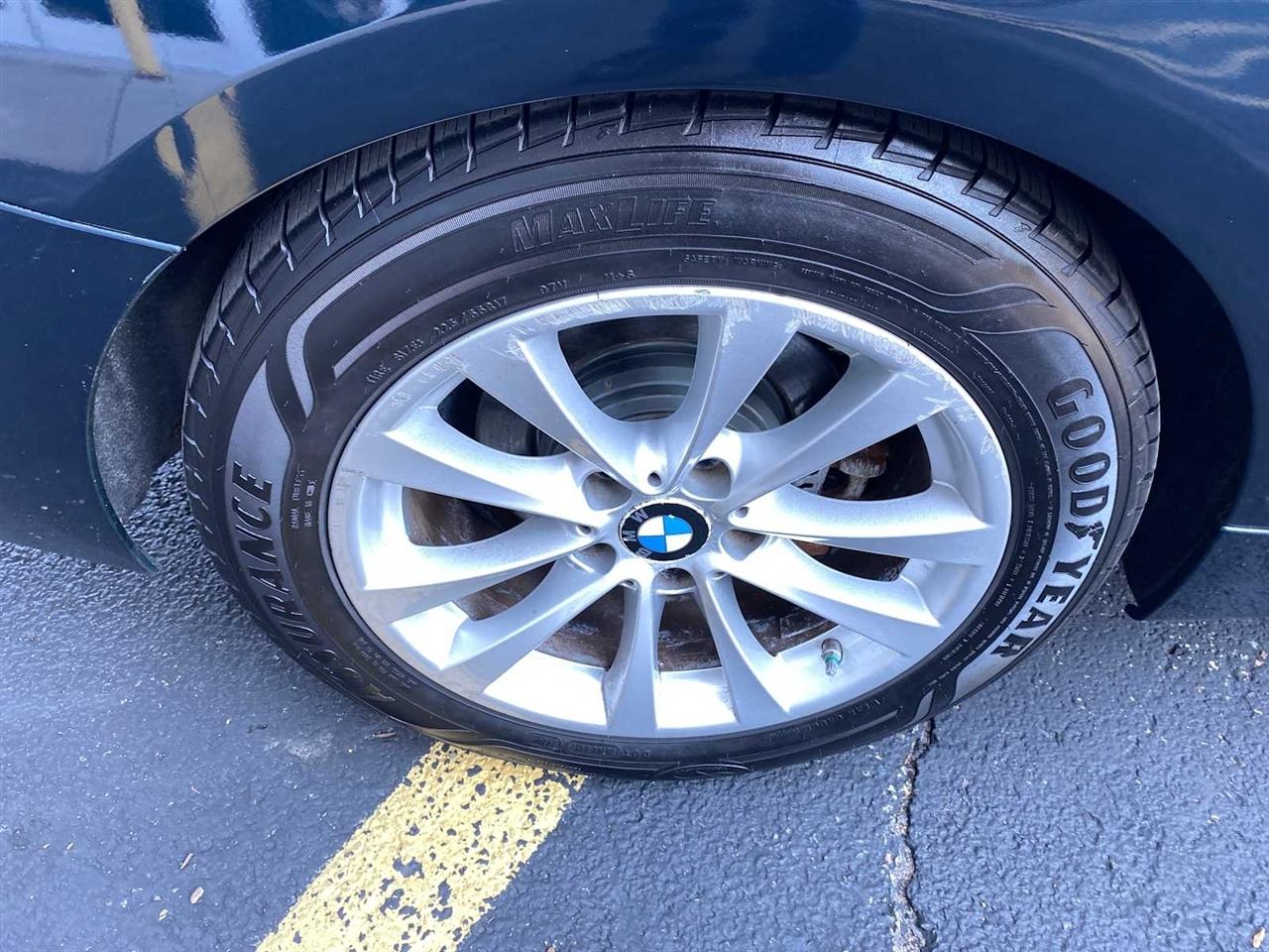 BMW 3-Series Gran Turismo 328i xDrive 2014