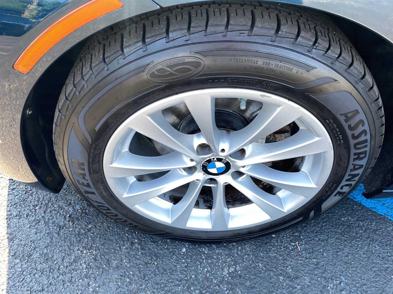 BMW 3-Series Gran Turismo 328i xDrive 2014