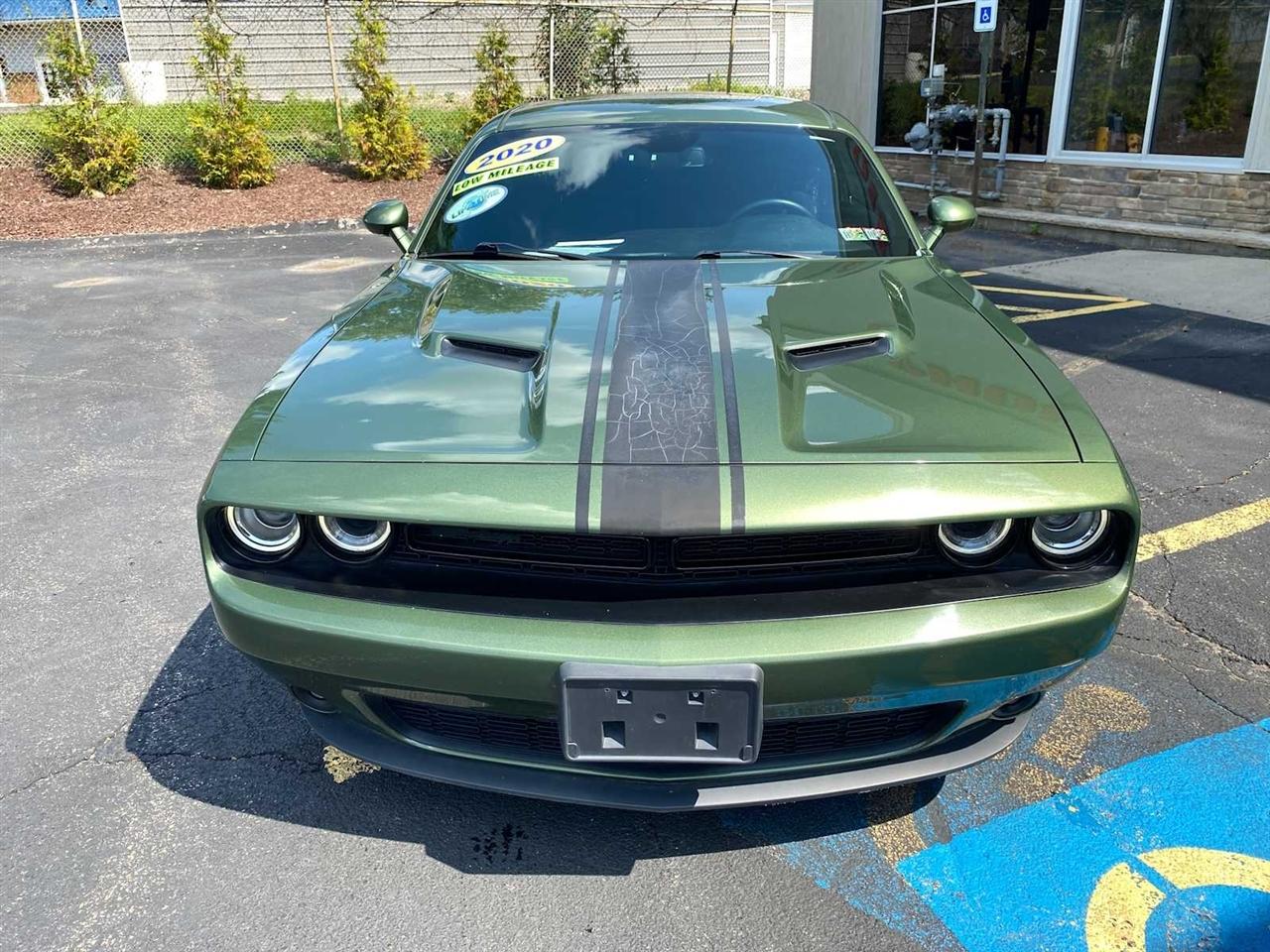 Dodge Challenger SXT 2020