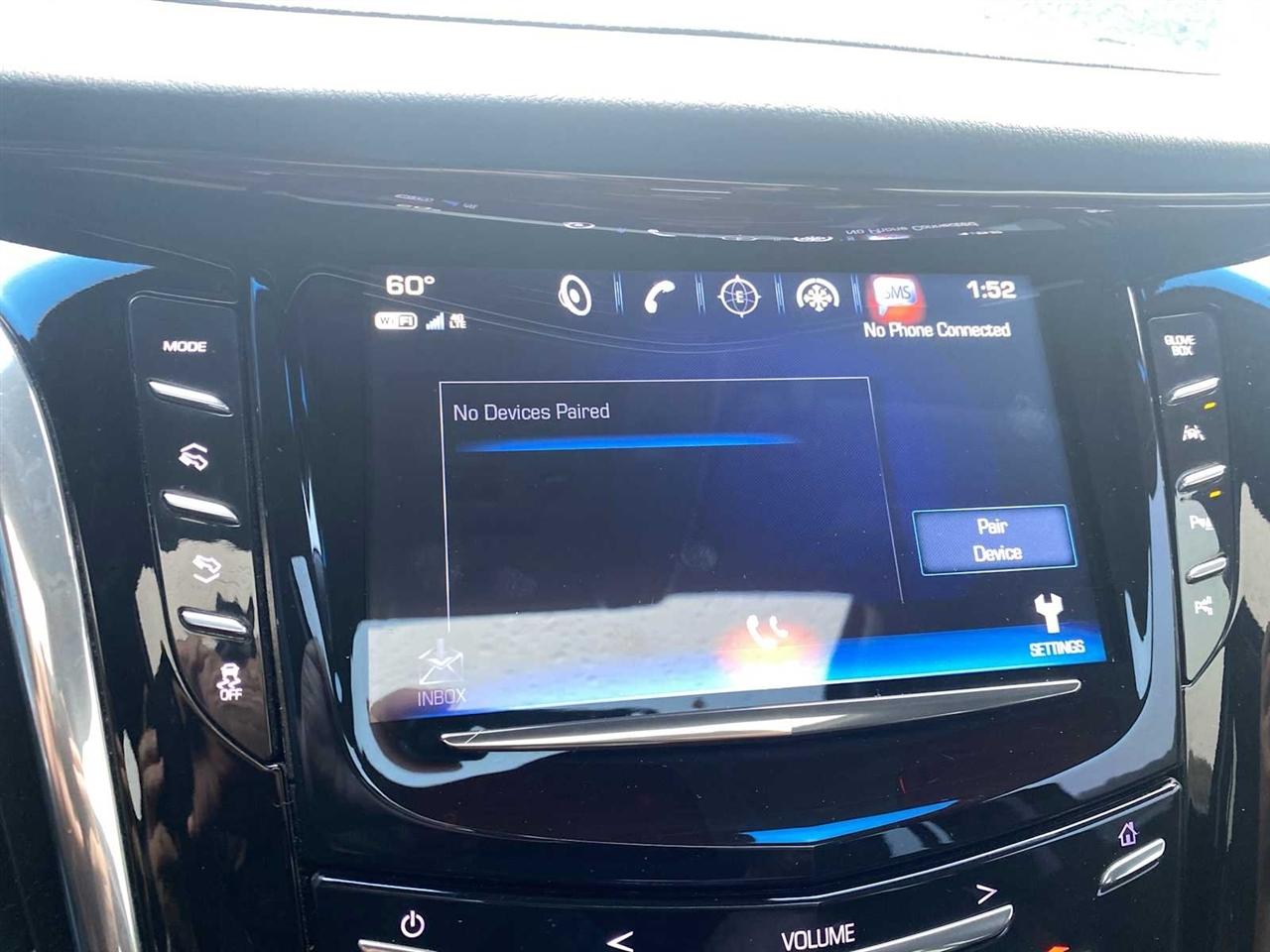 Cadillac Escalade Luxury 4WD 2017