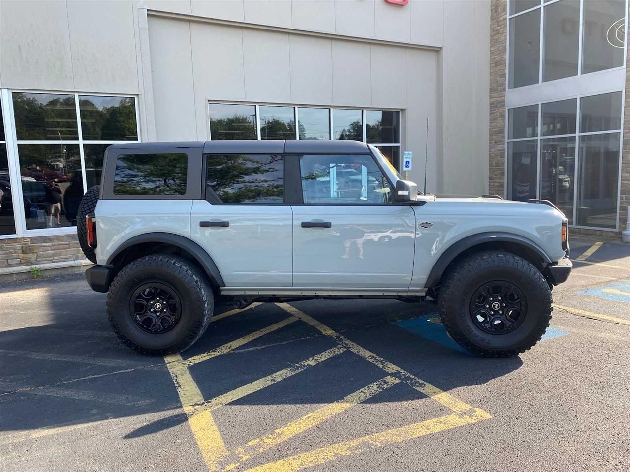 Ford Bronco Wildtrak 4-Door 2024