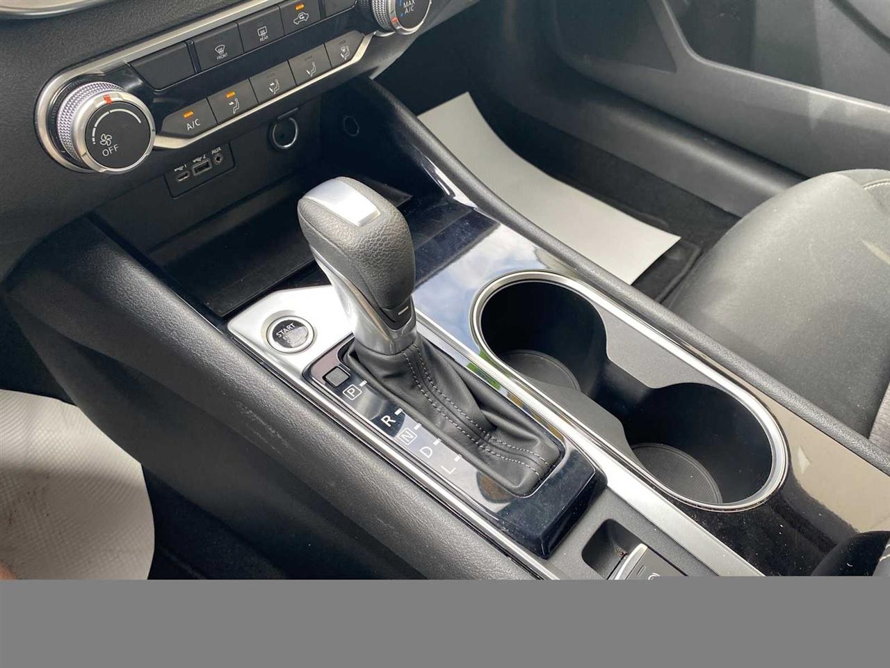Nissan Altima 2.5 SV AWD 2021