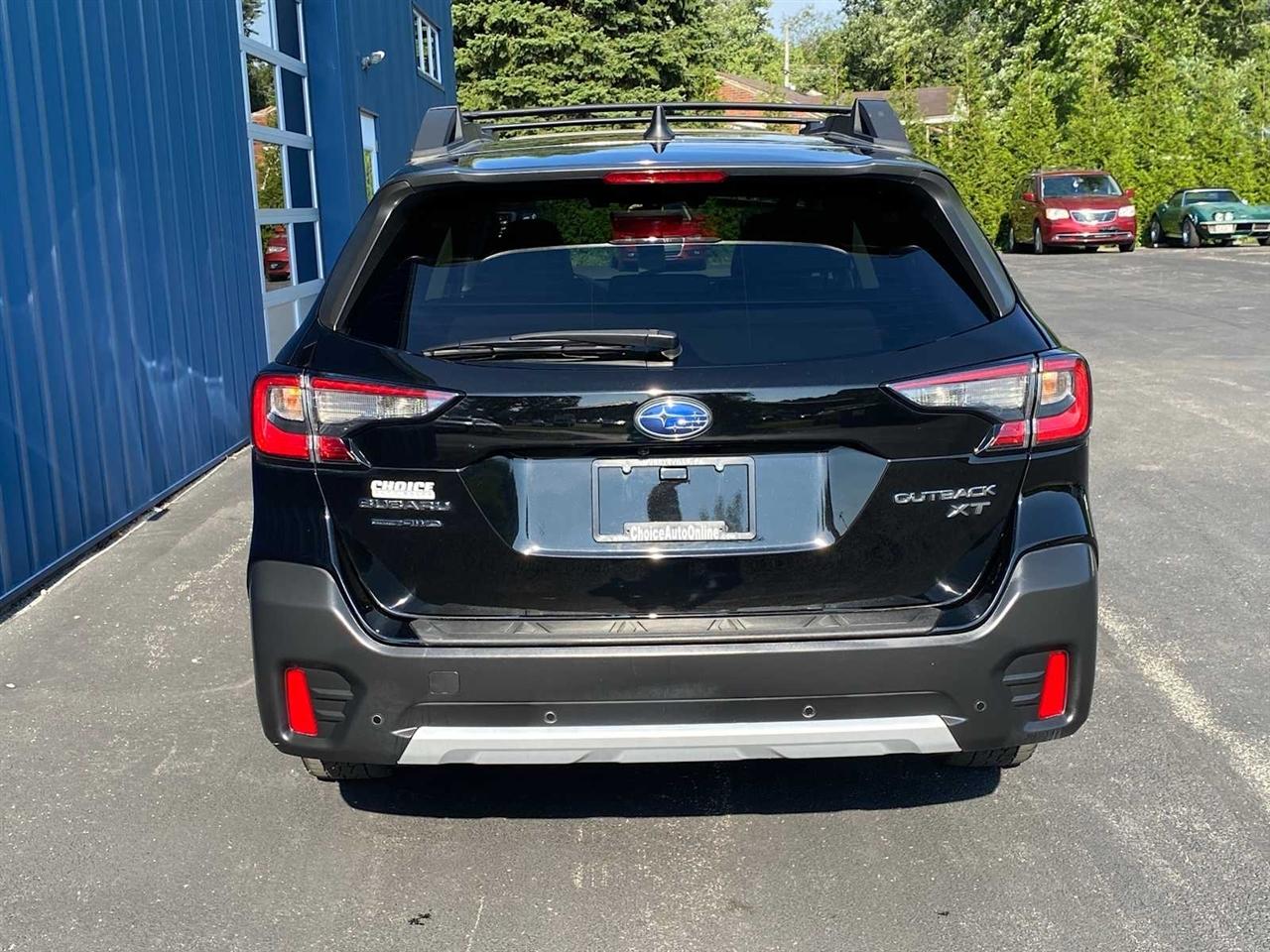 Subaru Outback Limited XT 2021