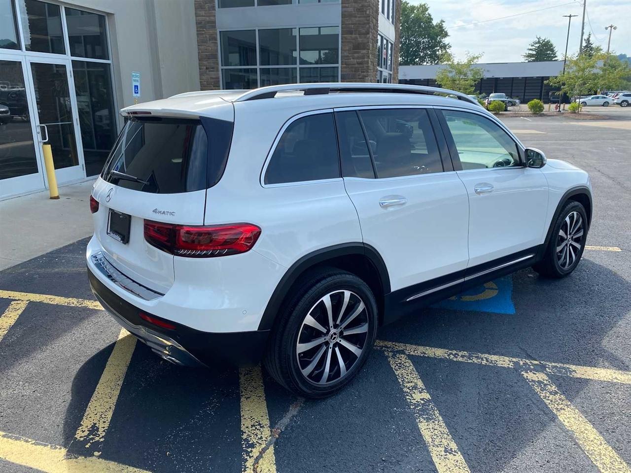 Mercedes-Benz GLB-Class GLB 250 4MATIC 2021