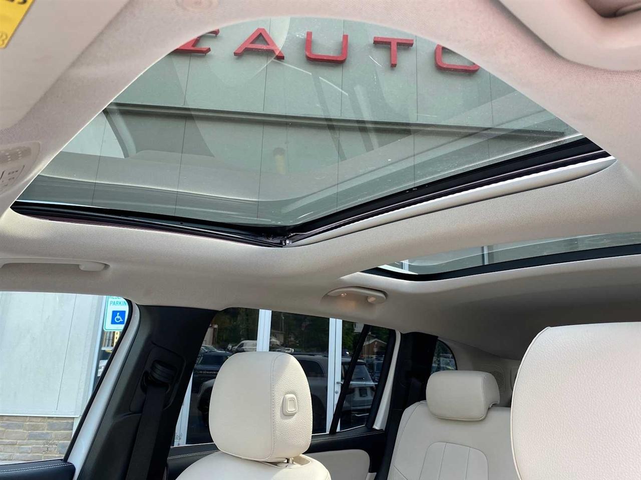 Mercedes-Benz GLB-Class GLB 250 4MATIC 2021