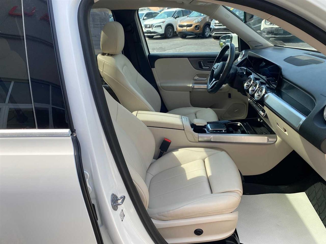 Mercedes-Benz GLB-Class GLB 250 4MATIC 2021