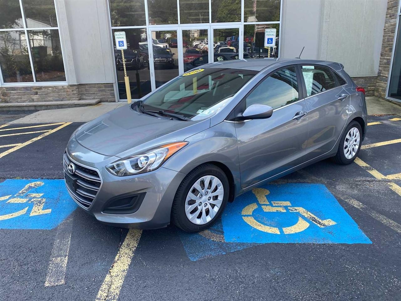 Hyundai Elantra GT A/T 2016