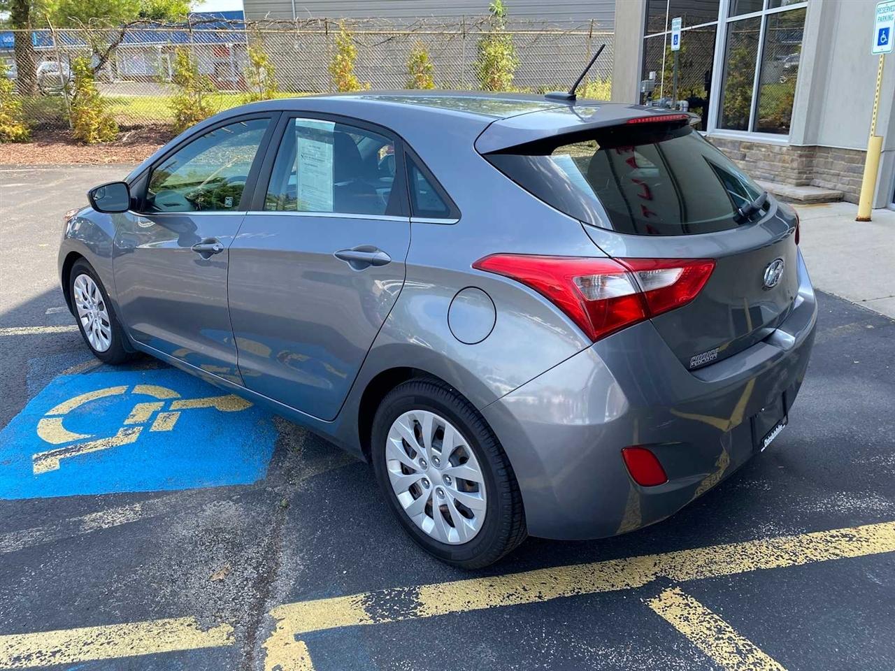 Hyundai Elantra GT A/T 2016