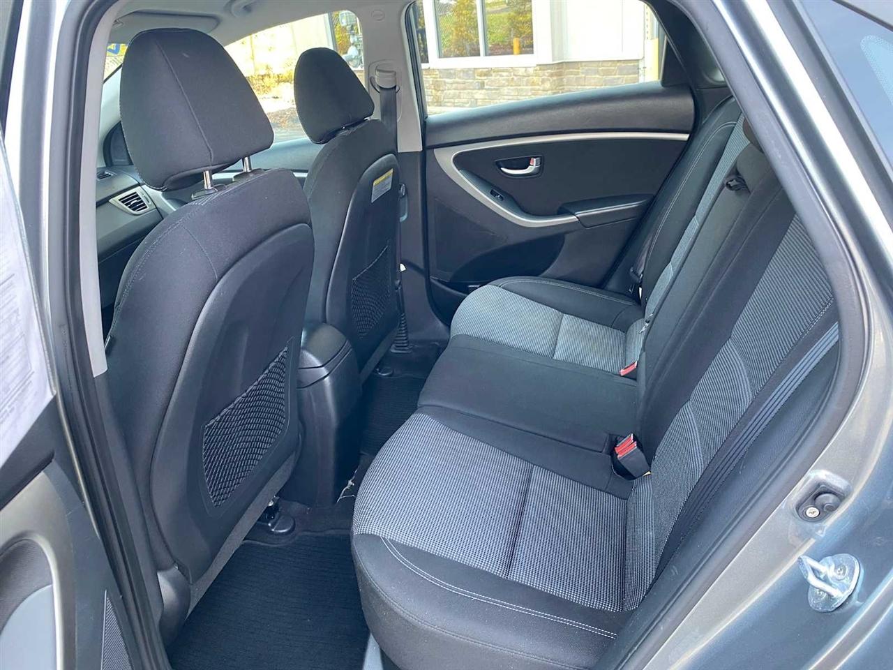 Hyundai Elantra GT A/T 2016