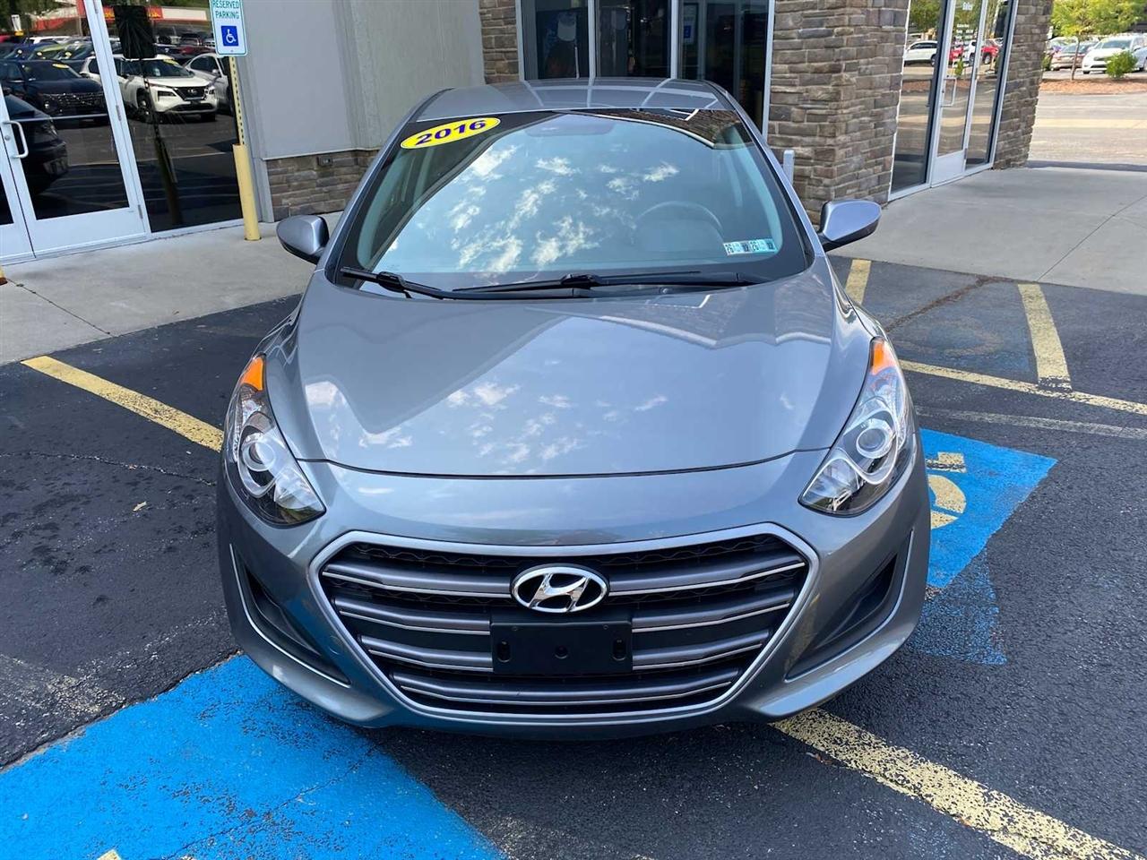 Hyundai Elantra GT A/T 2016