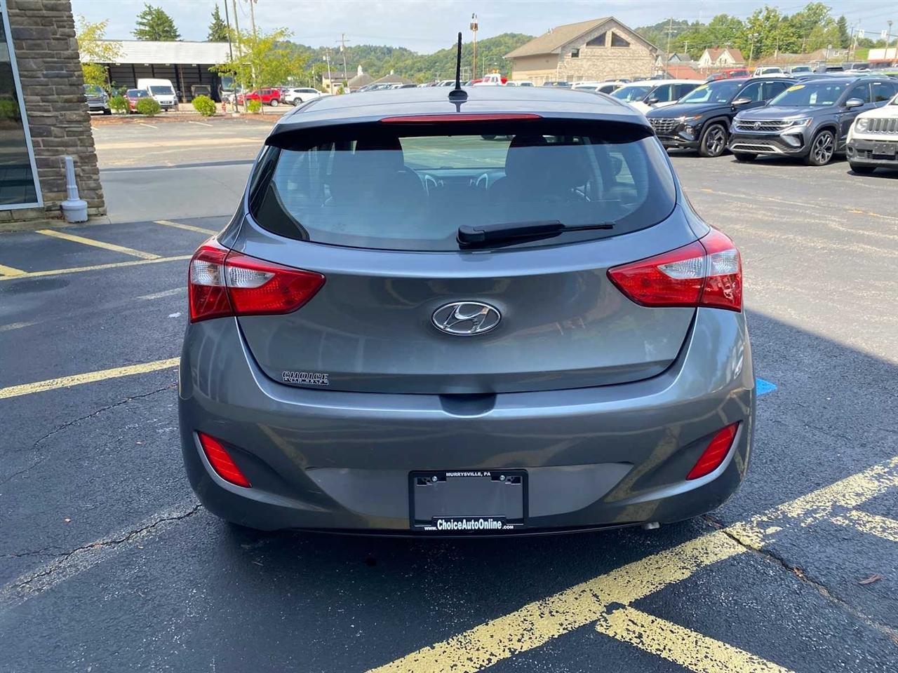 Hyundai Elantra GT A/T 2016