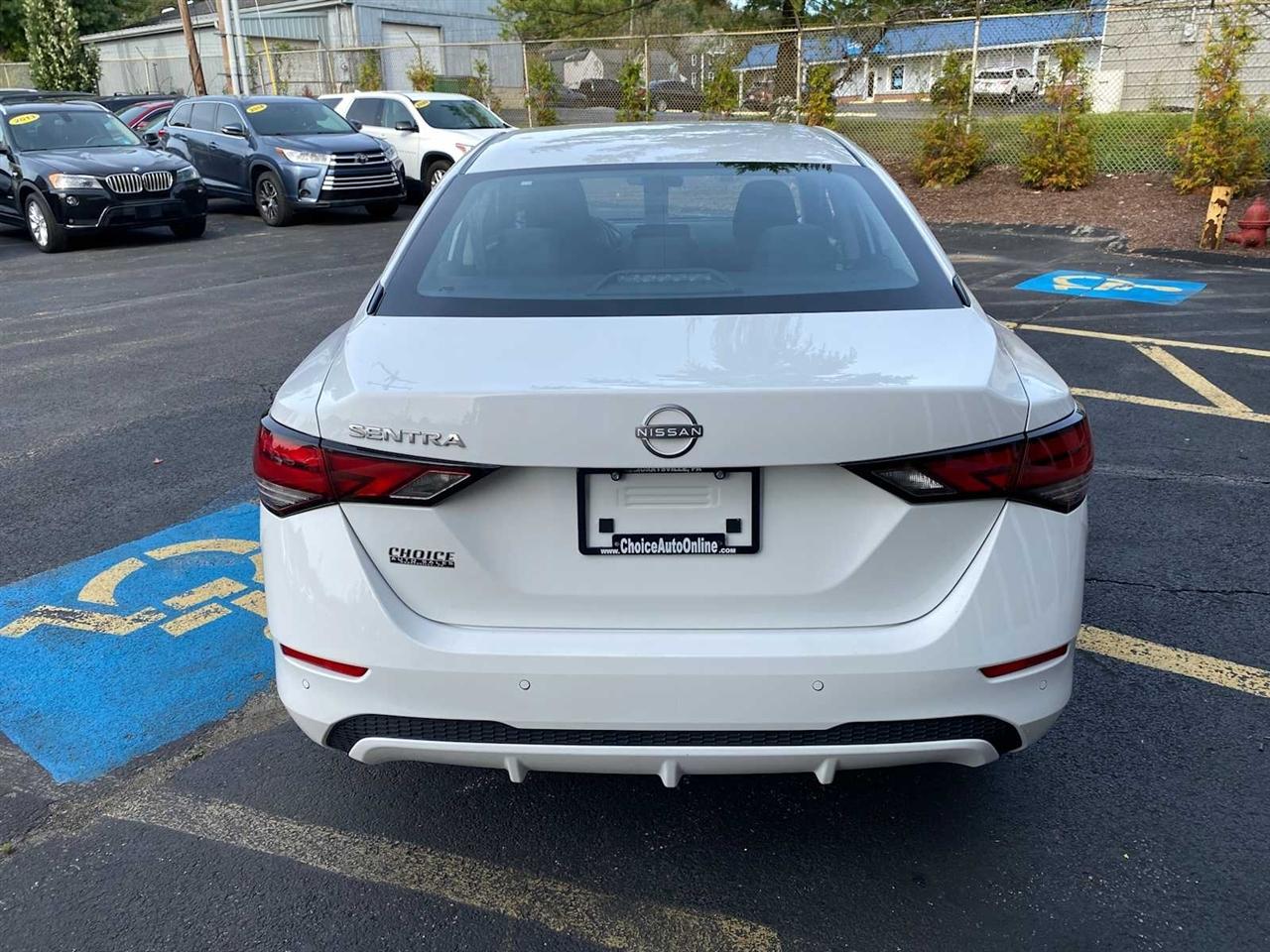 Nissan Sentra S 2024