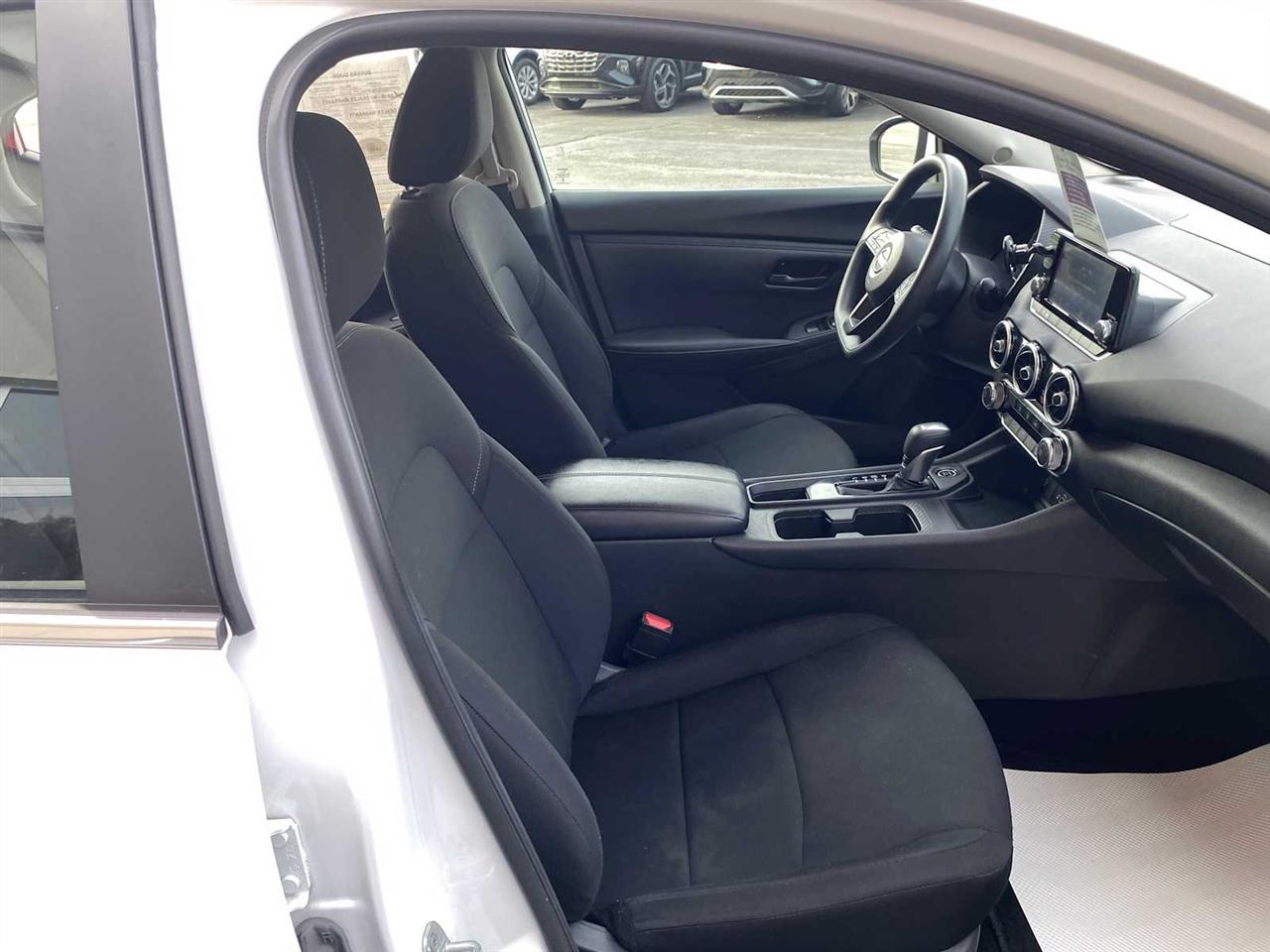 Nissan Sentra S 2024