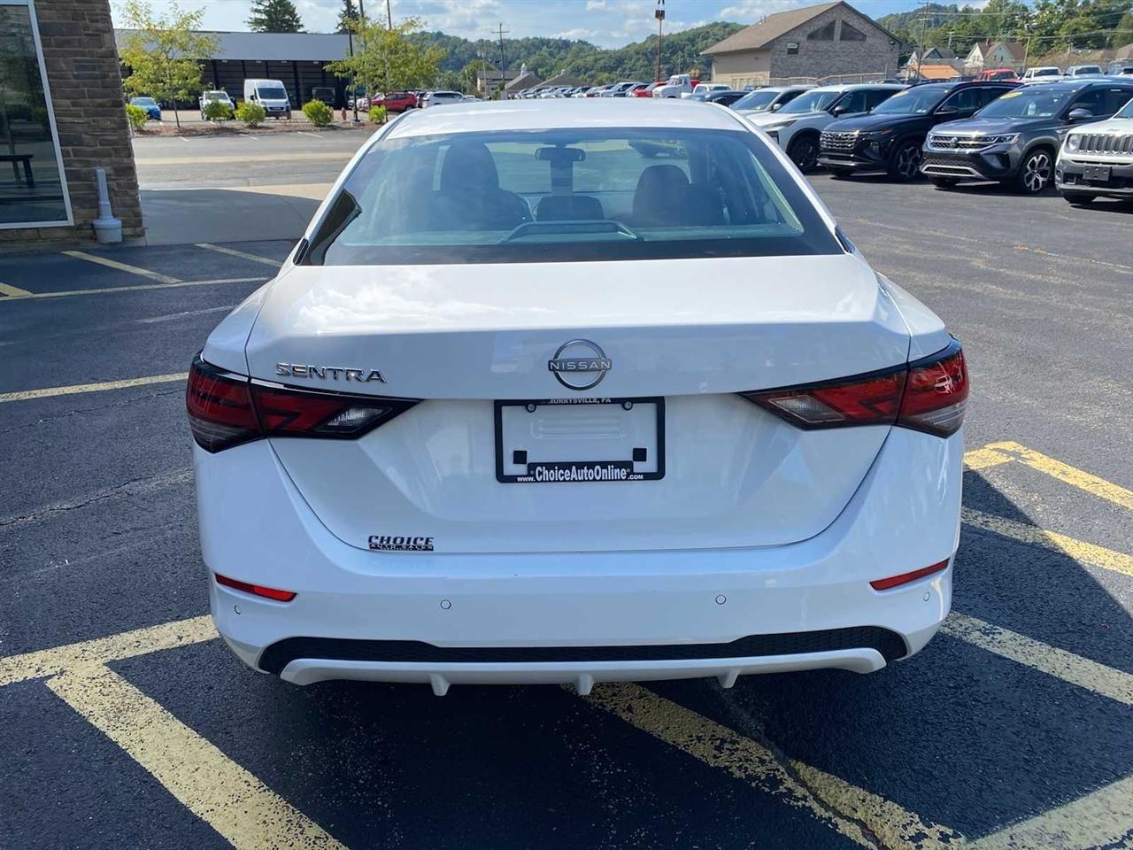 Nissan Sentra S 2024