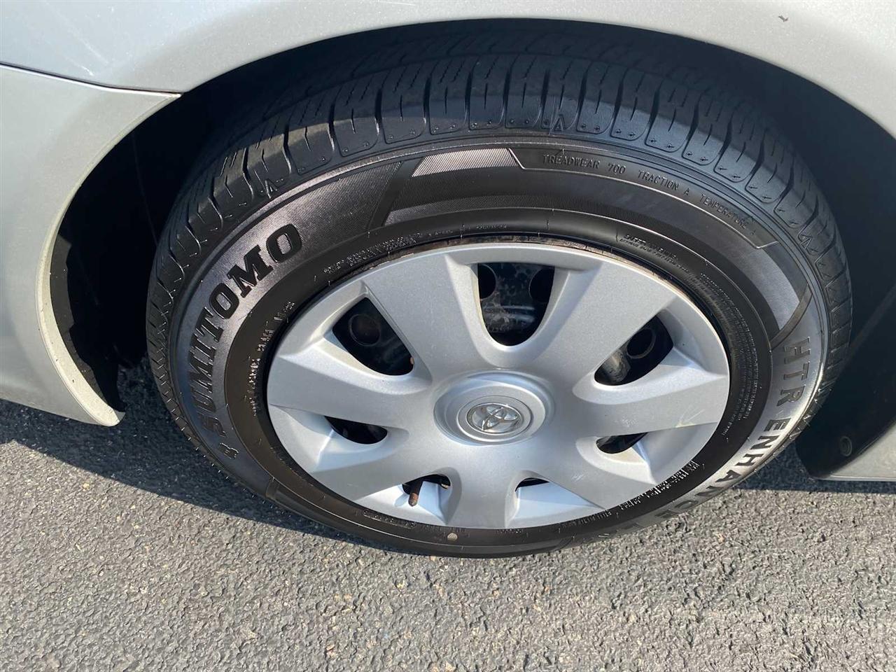 Toyota Camry LE 4D Sedan 2004