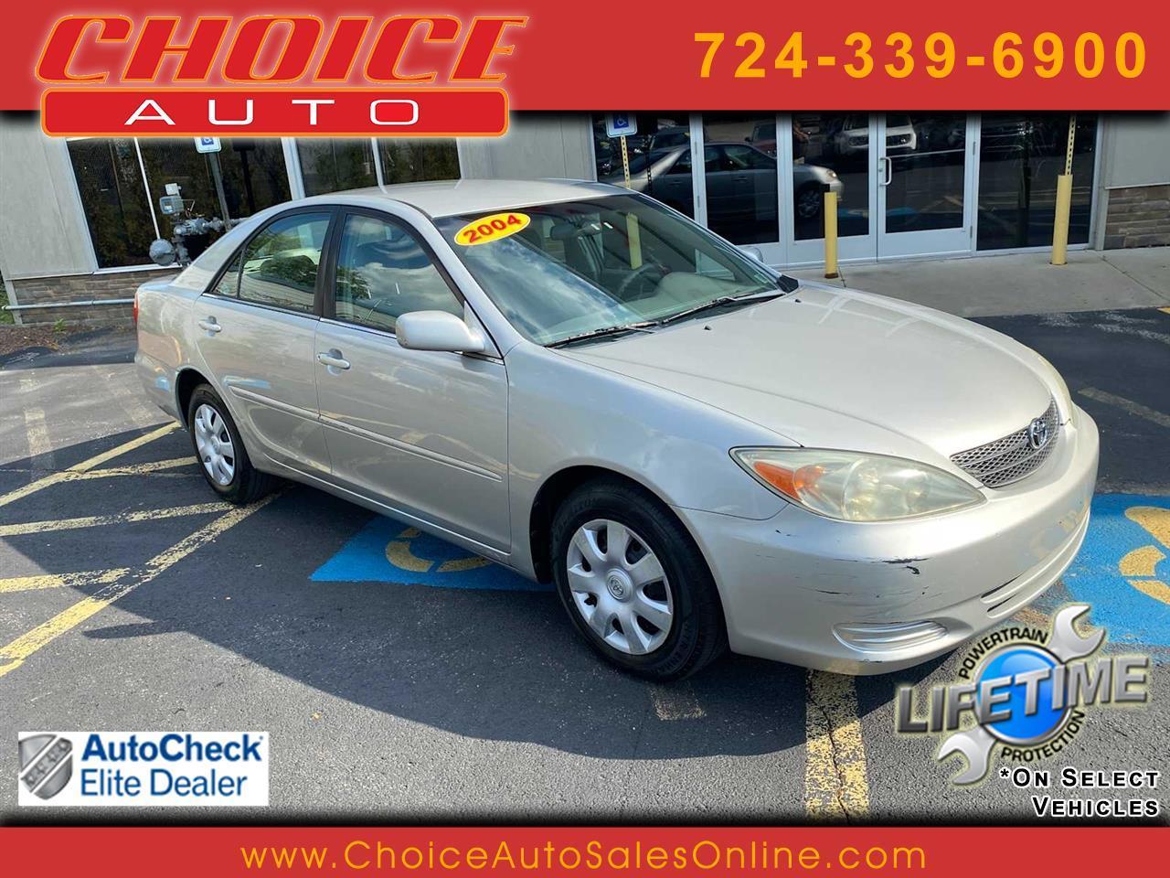 2004 Toyota Camry LE 4D Sedan