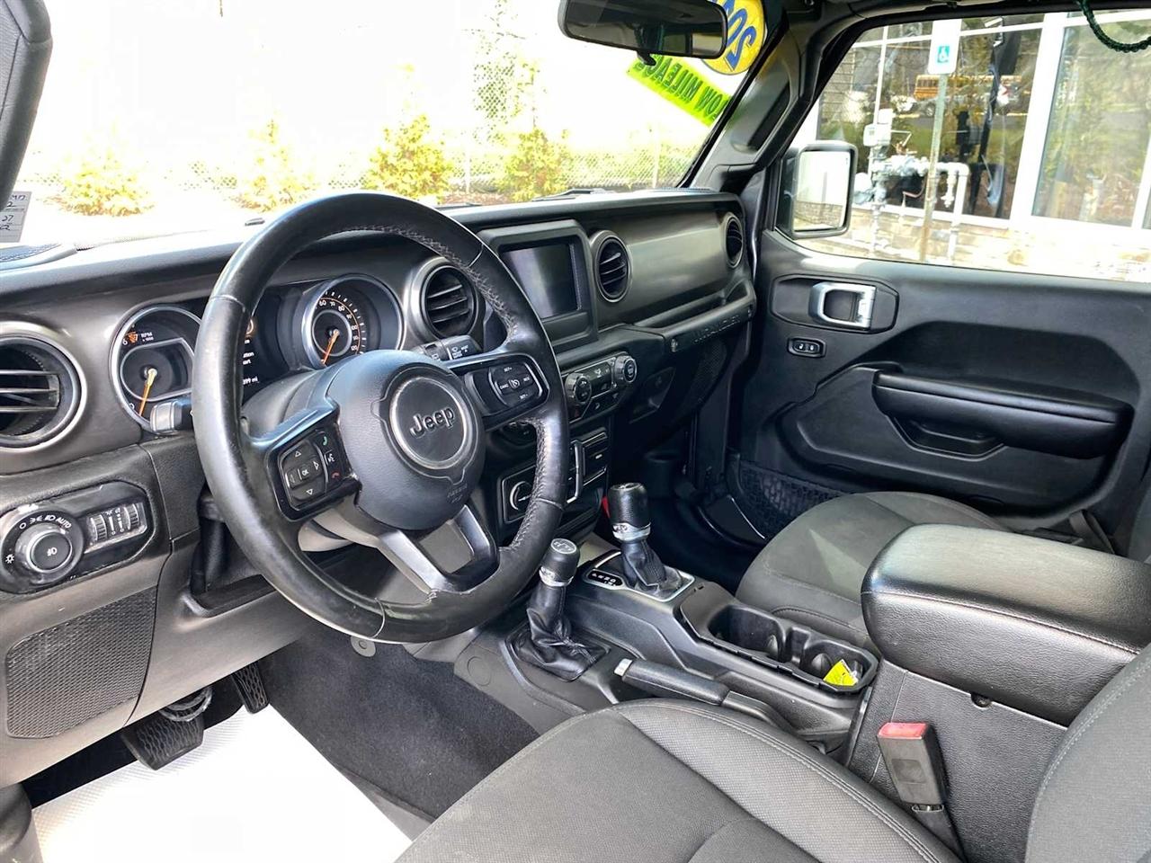 Jeep Wrangler Unlimited Sport 2018