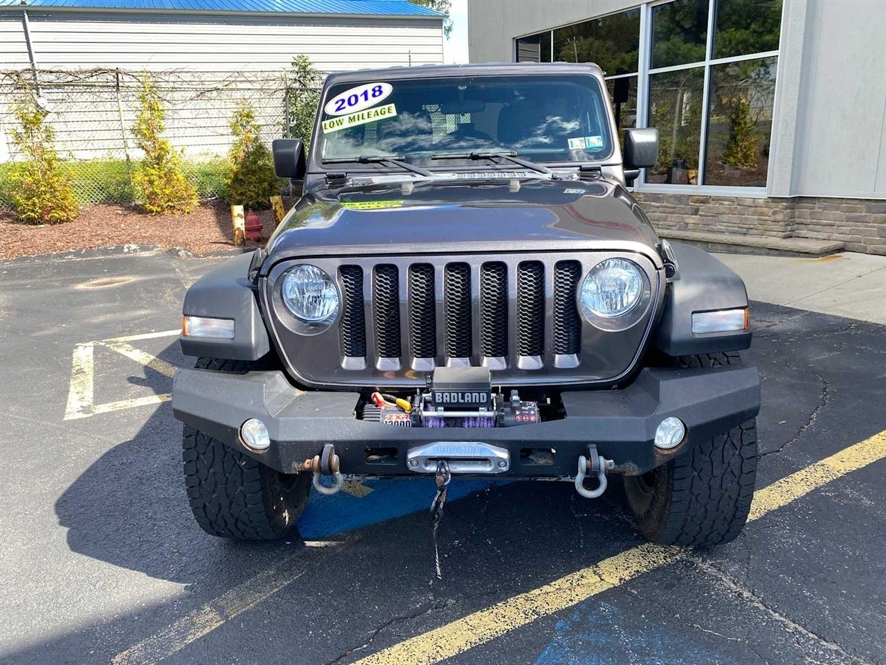 Jeep Wrangler Unlimited Sport 2018