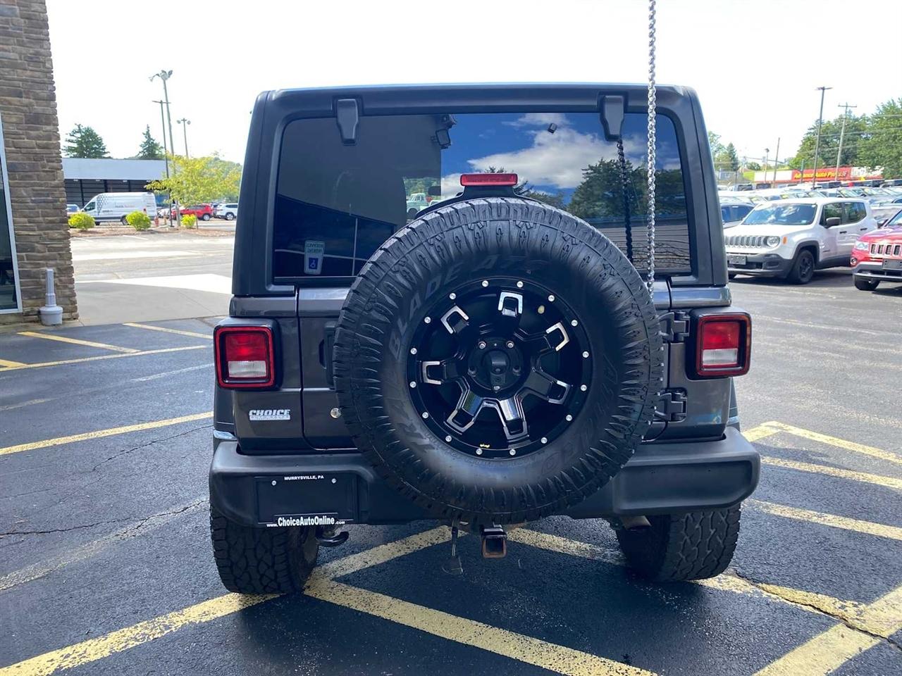Jeep Wrangler Unlimited Sport 2018